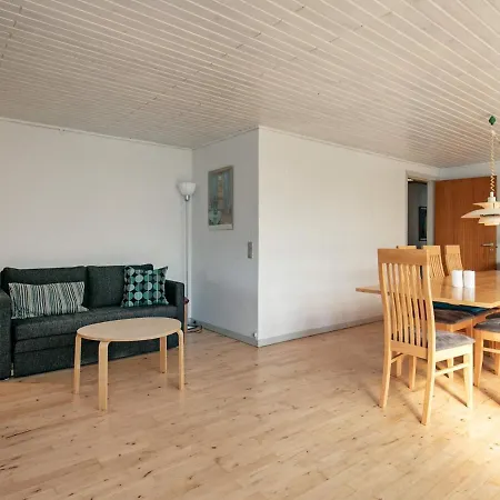 Holiday home 8 Person In *